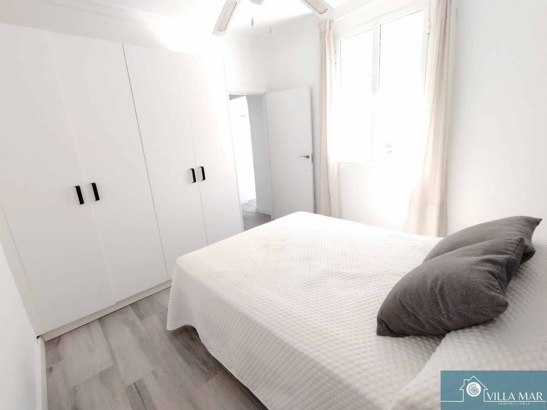 For sale of flat in Rota
