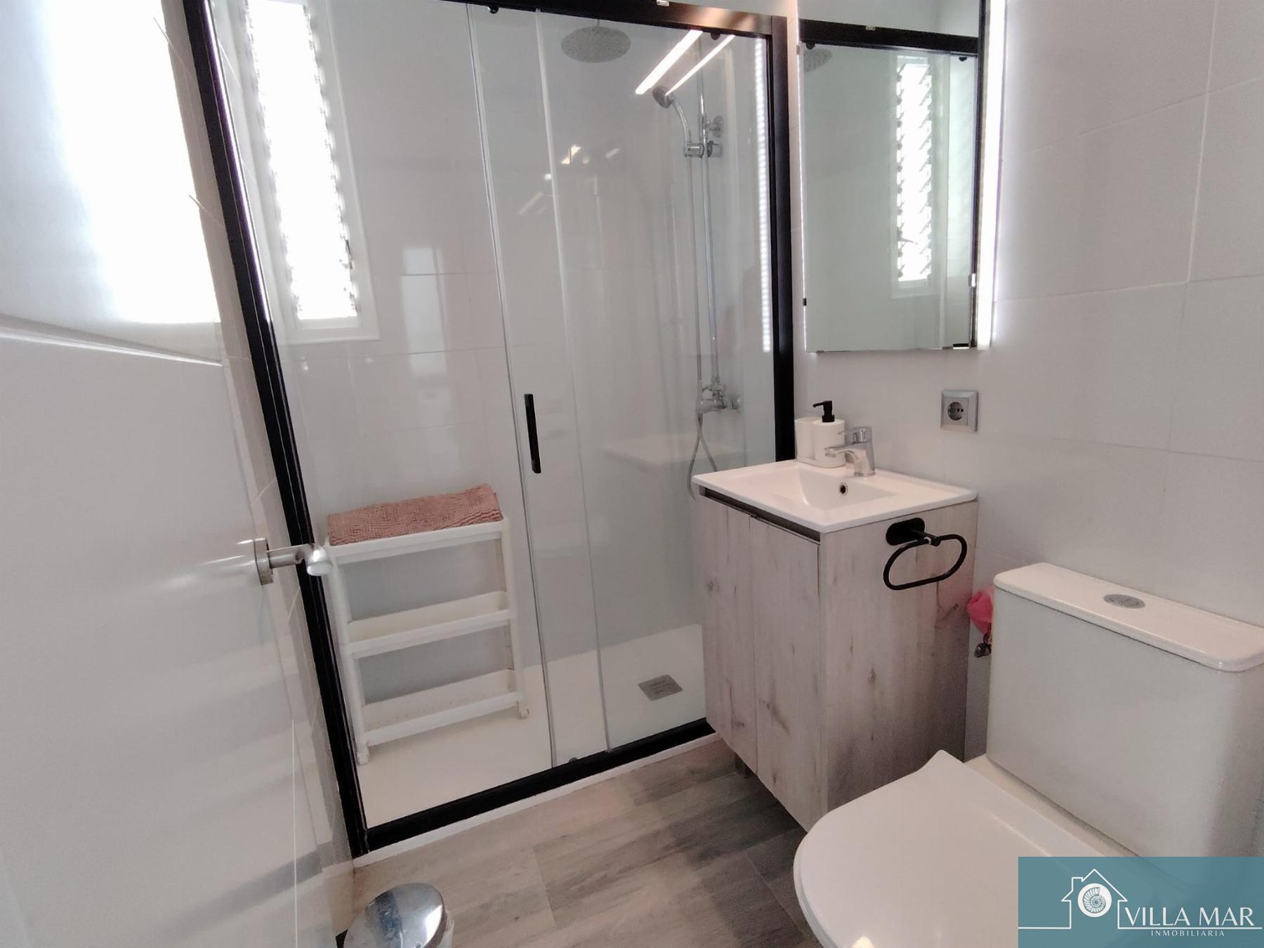 For sale of flat in Rota
