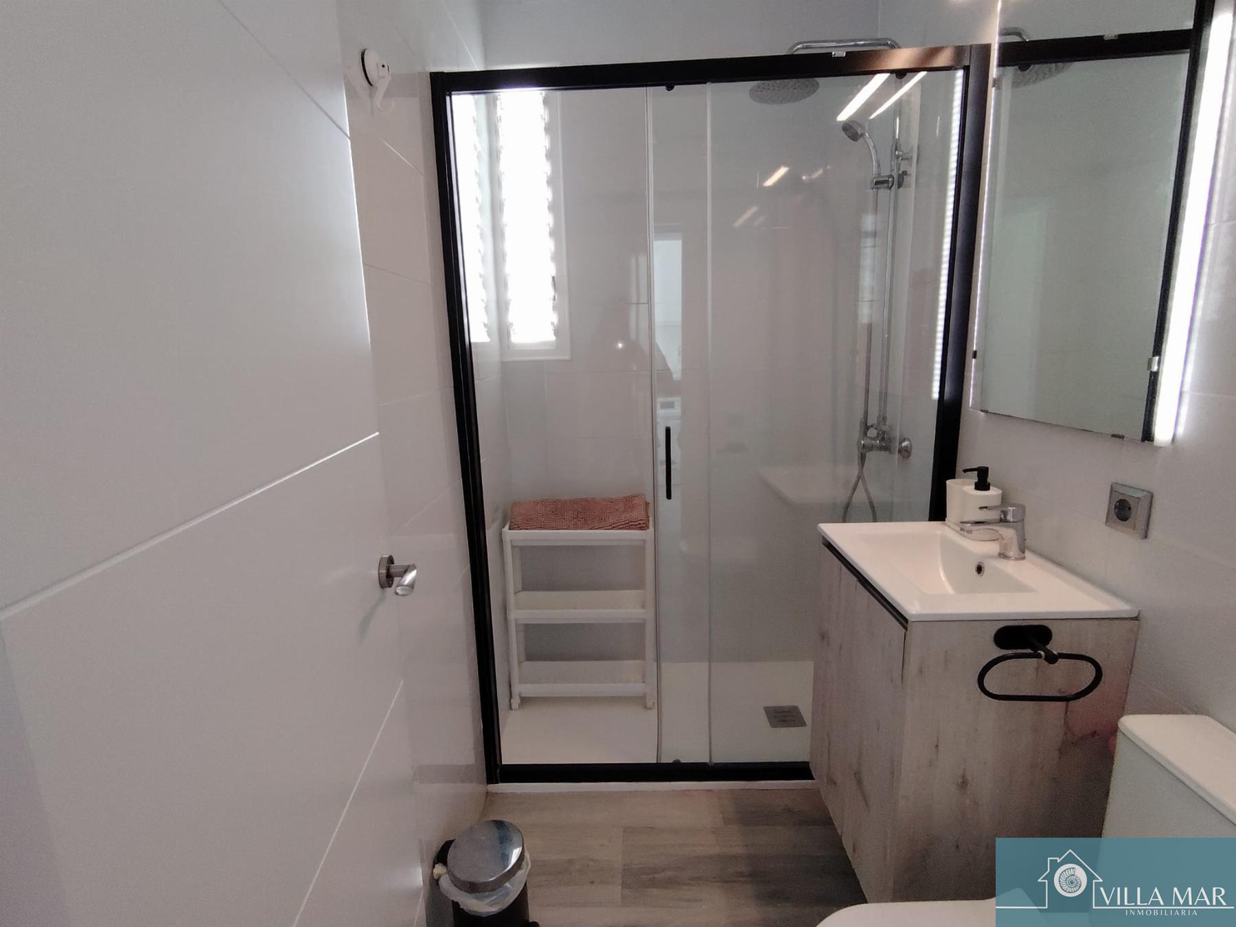 For sale of flat in Rota