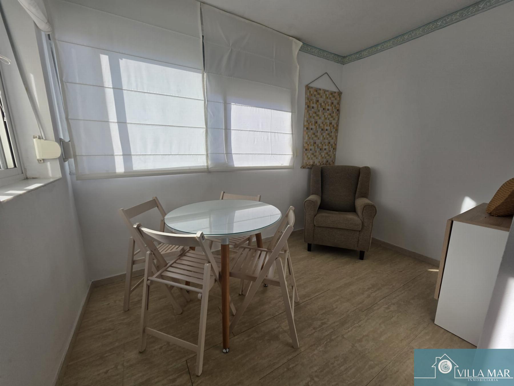 Venta de piso en Rota