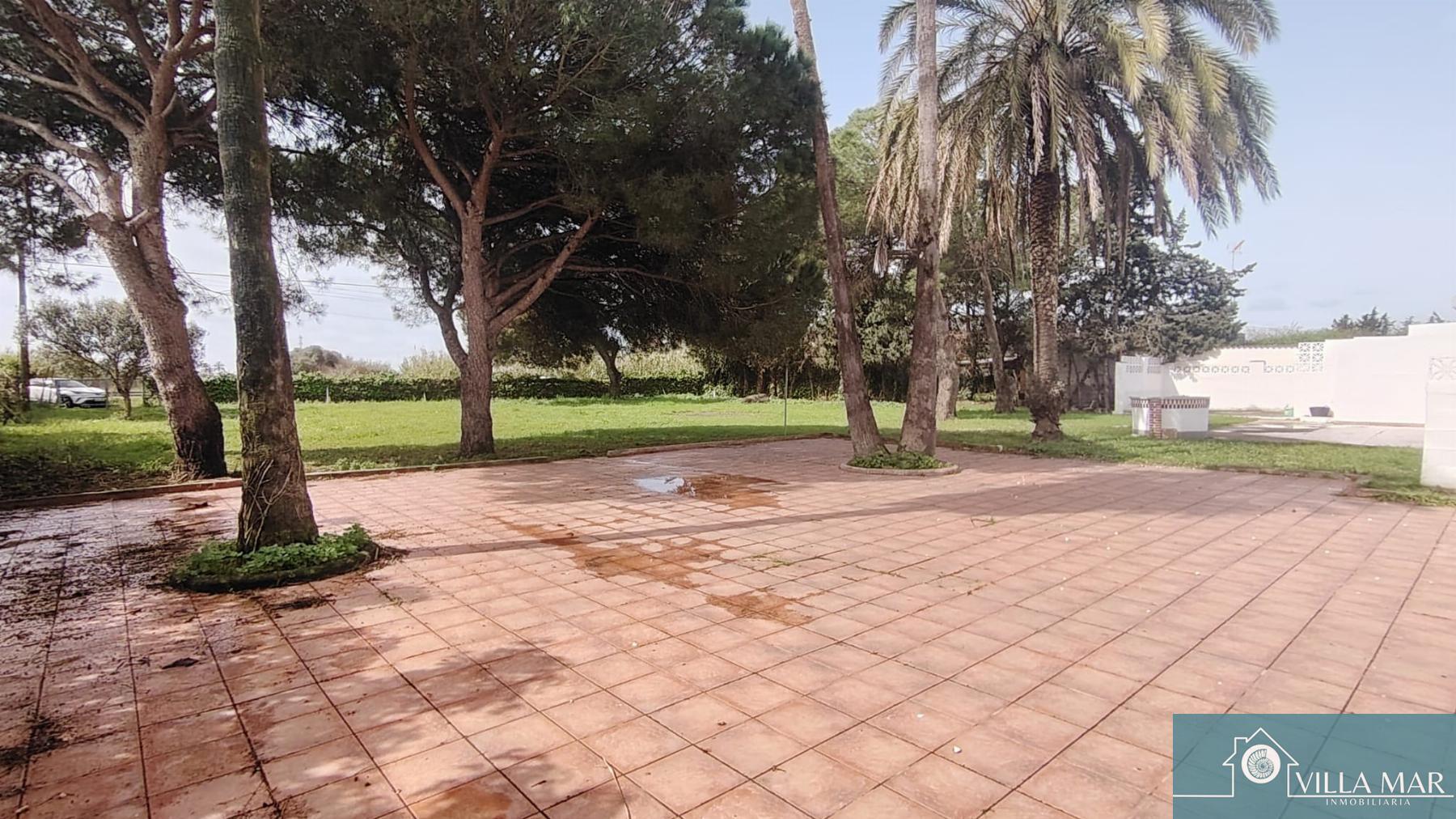 Venta de finca de recreo en Rota