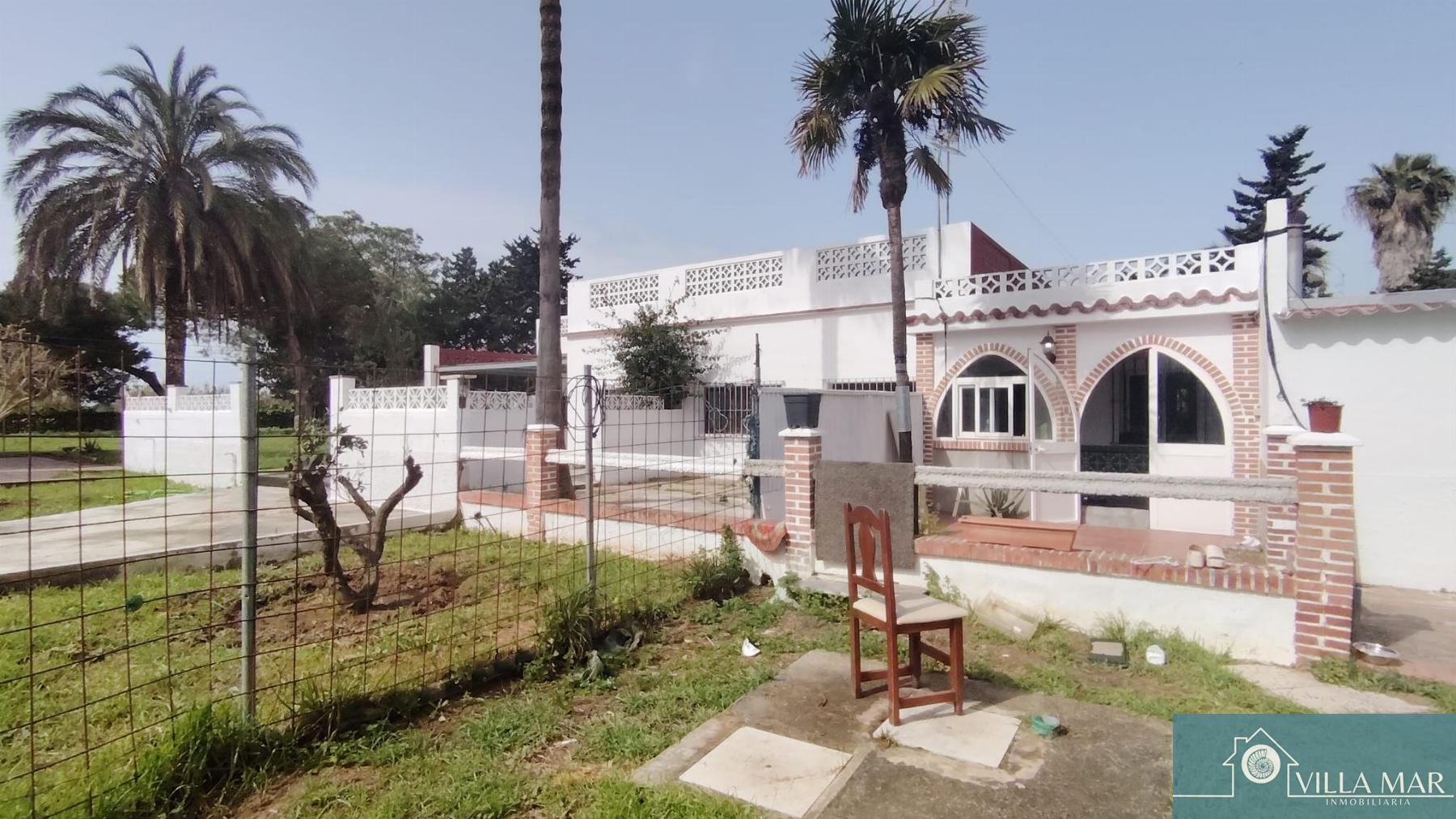 Venta de finca de recreo en Rota
