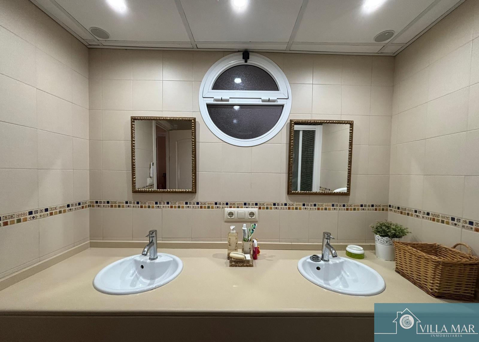 Venta de piso en Rota