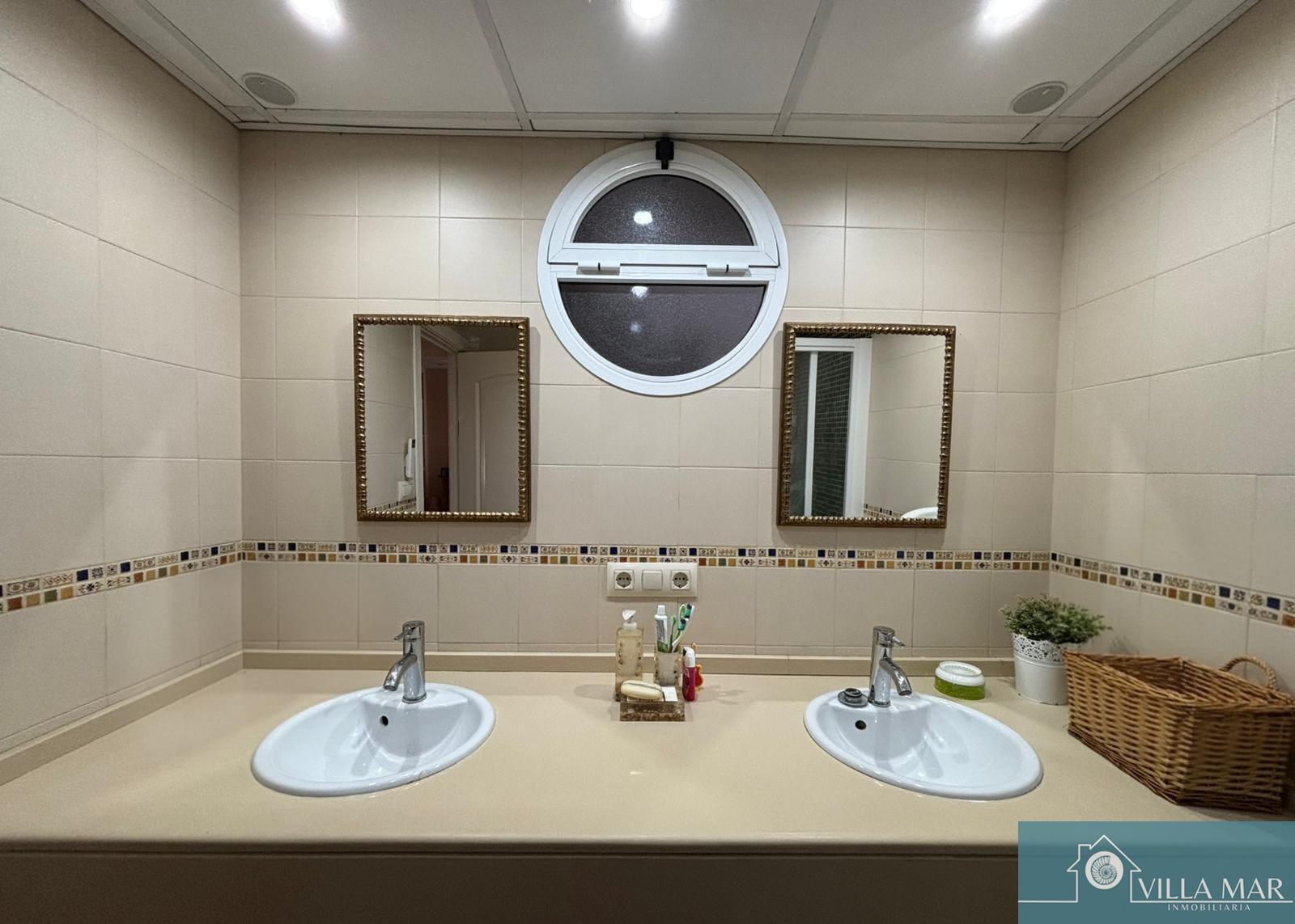 Venta de piso en Rota