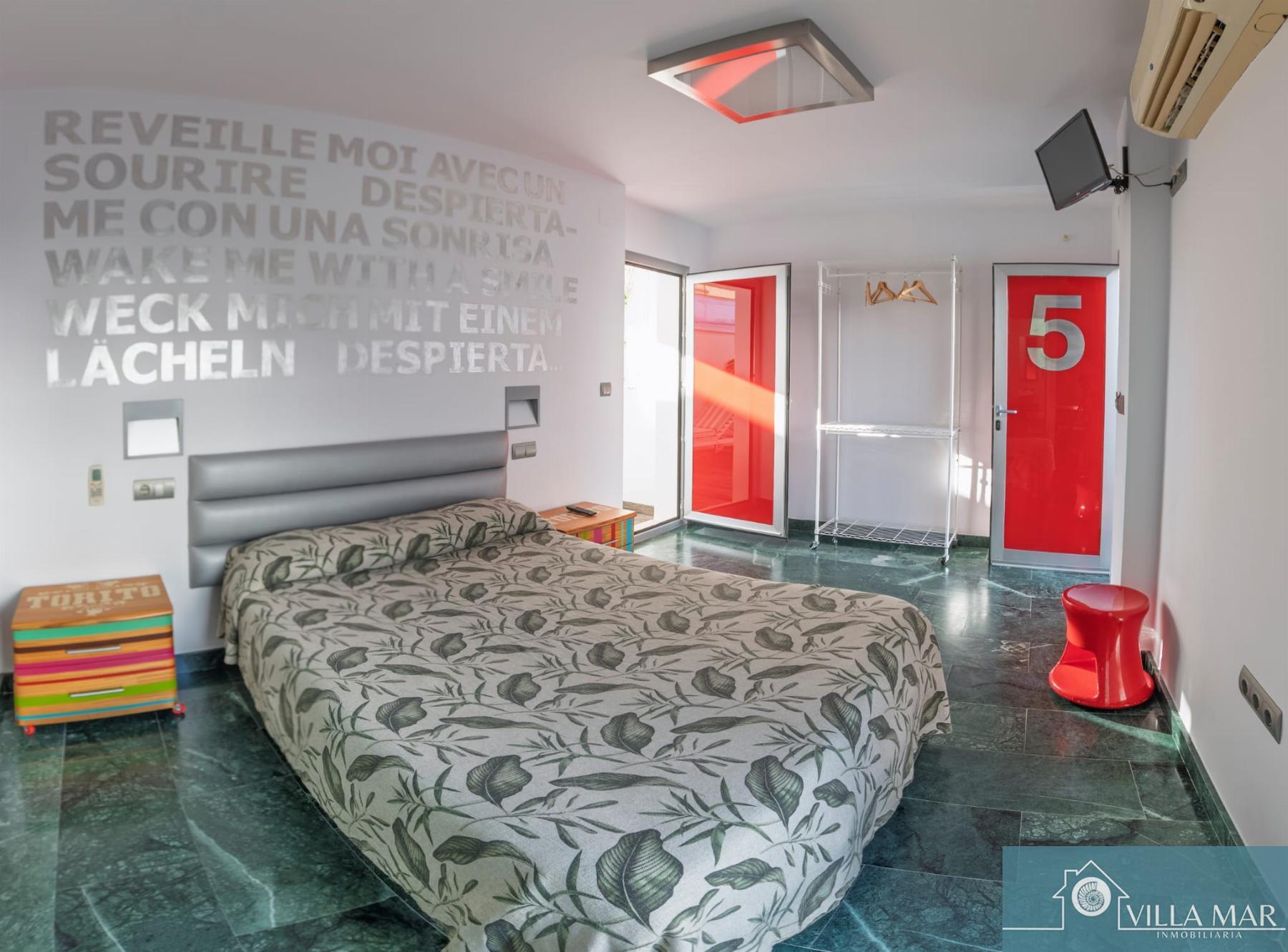 Venta de hotel en Rota
