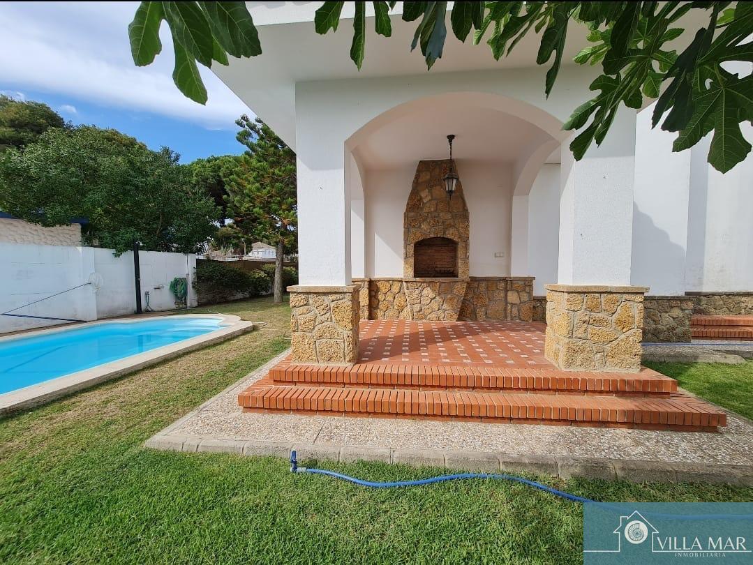 Venta de chalet en Rota