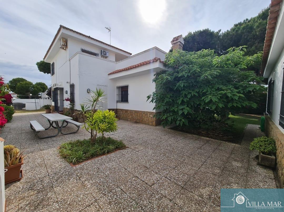Venta de chalet en Rota