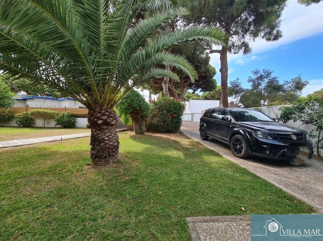 Venta de chalet en Rota
