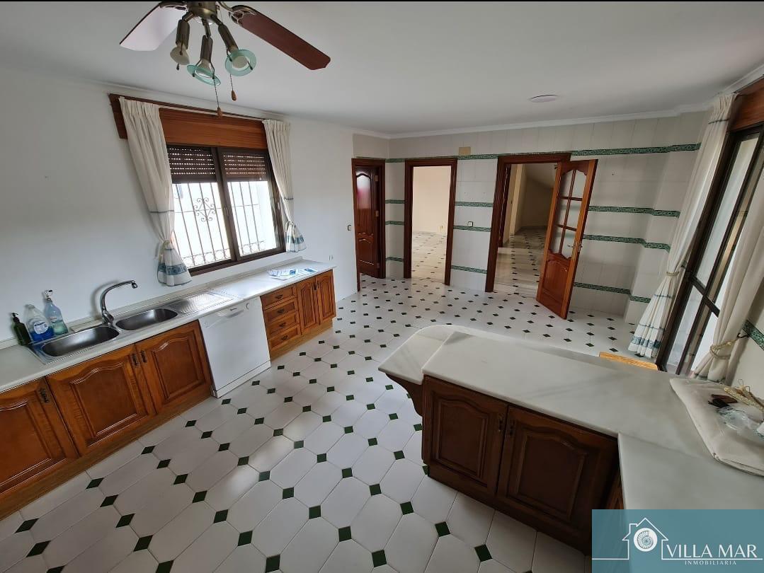 Venta de chalet en Rota