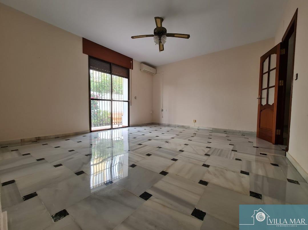 Venta de chalet en Rota