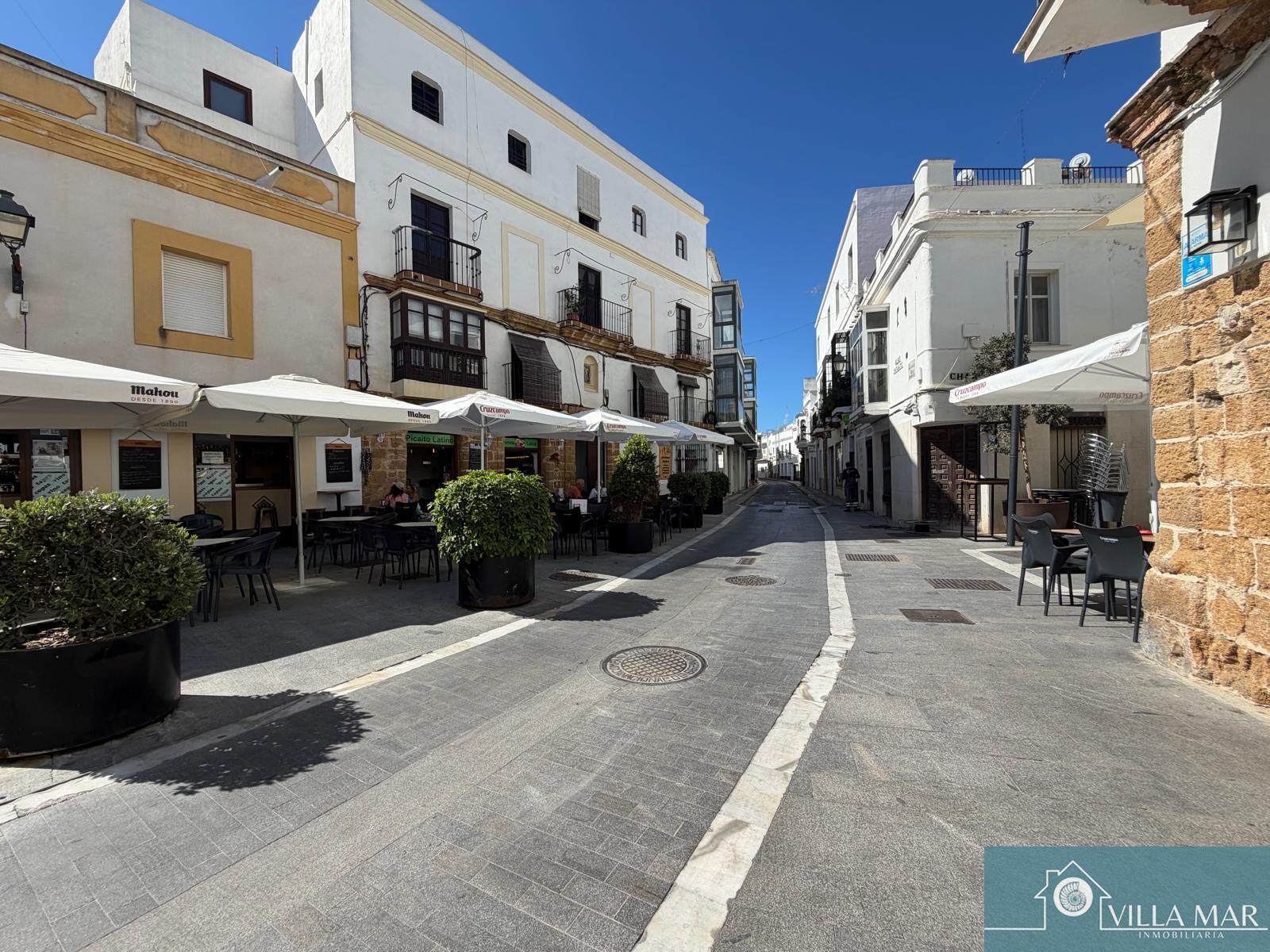 Venta de local en Rota