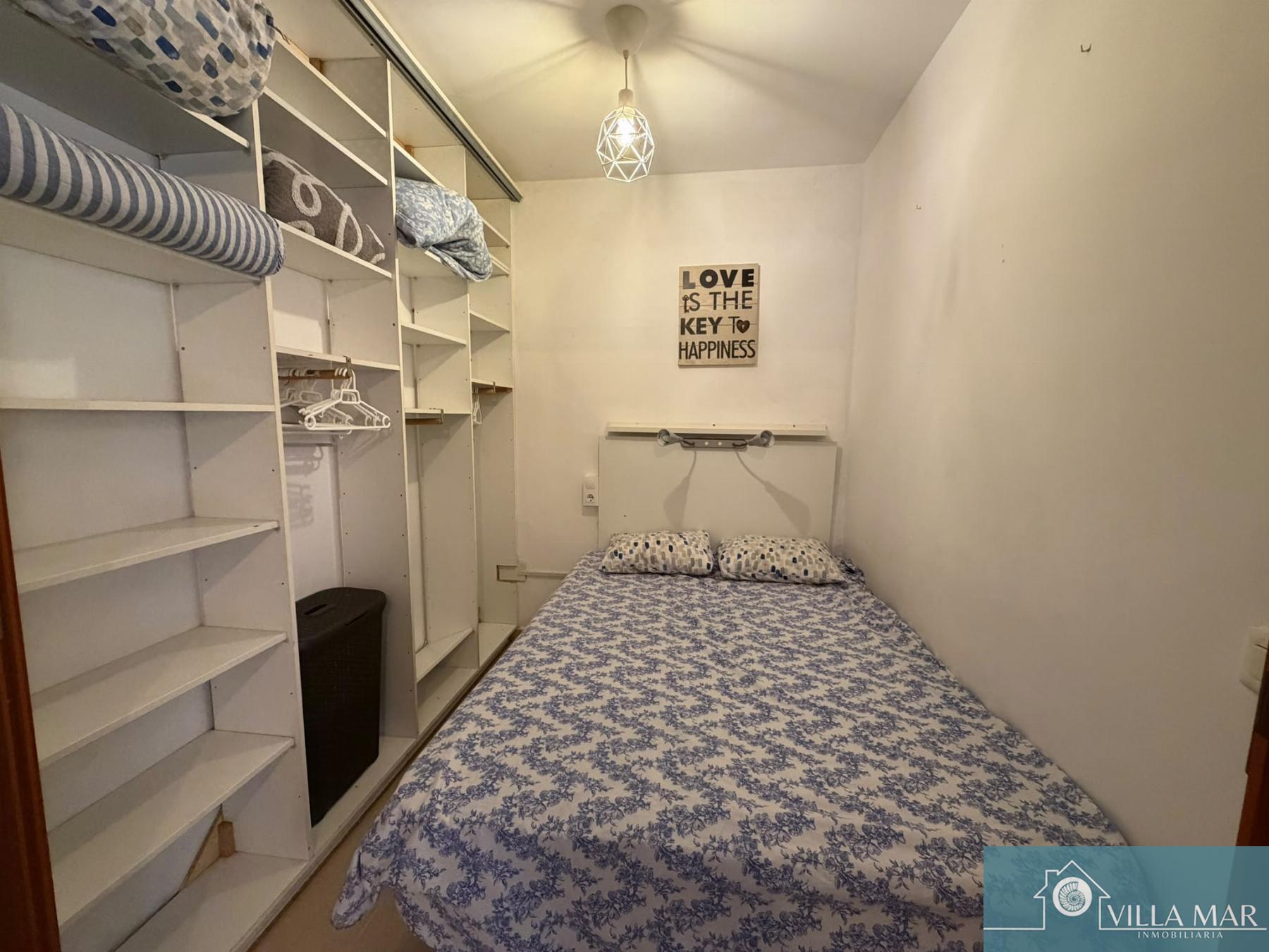 Venta de estudio en Rota
