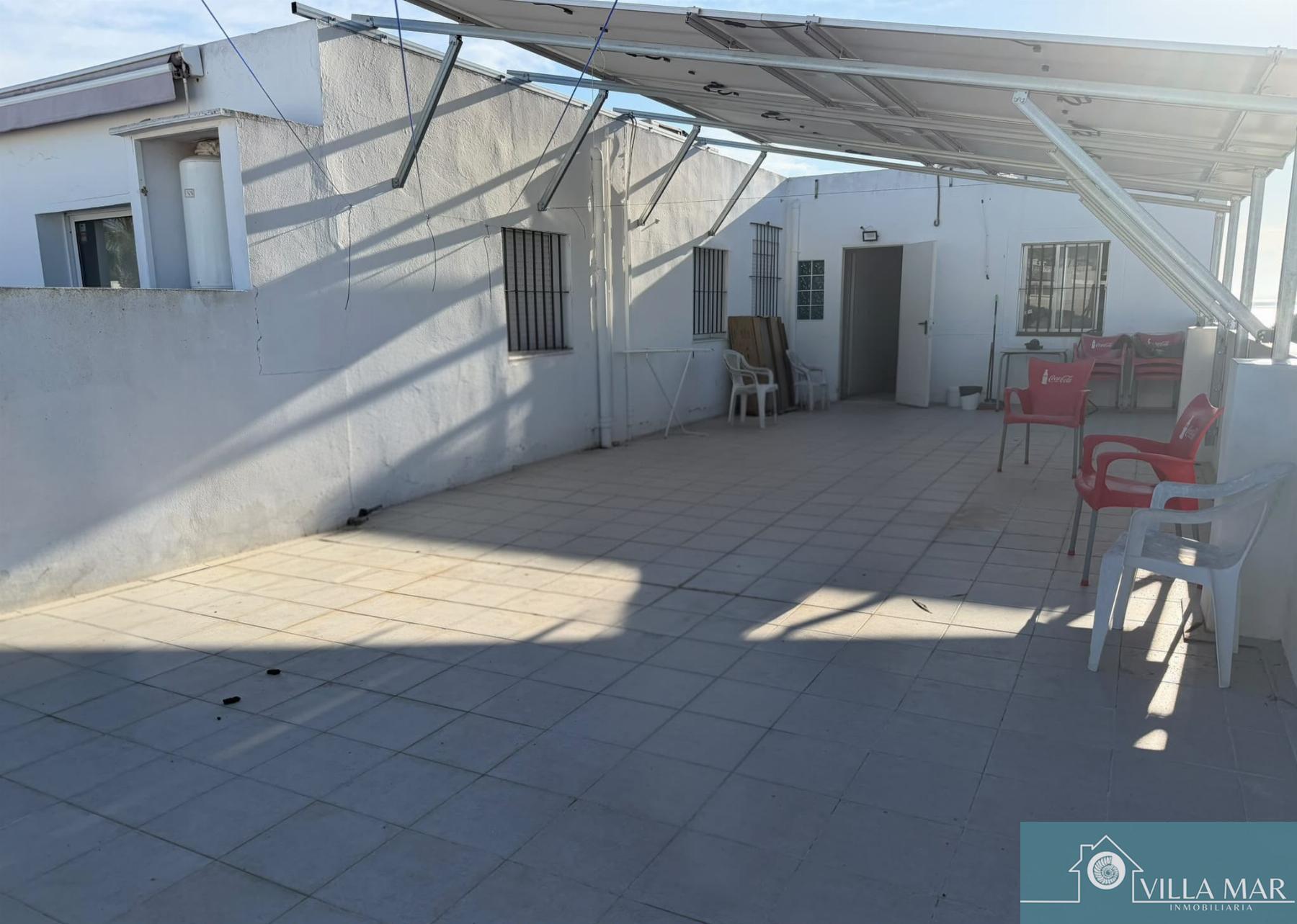 Venta de piso en Rota