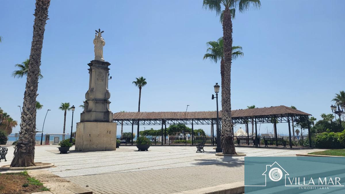For sale of land in Rota