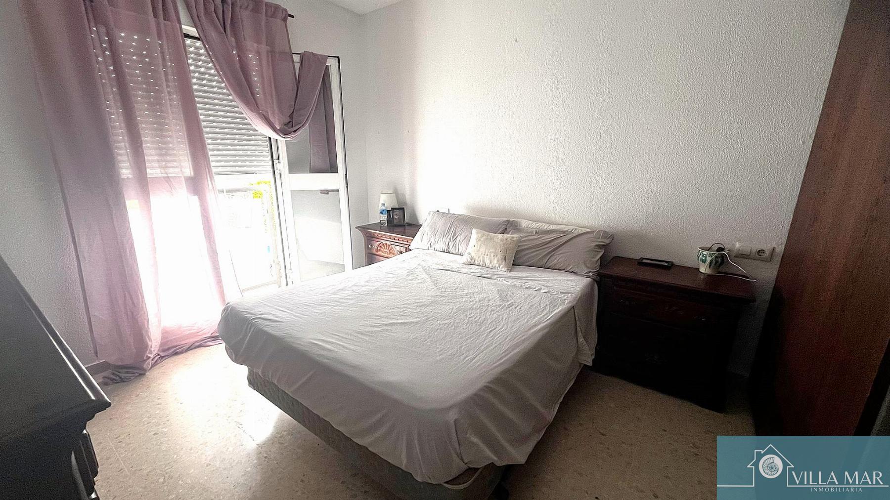 For sale of duplex in Rota