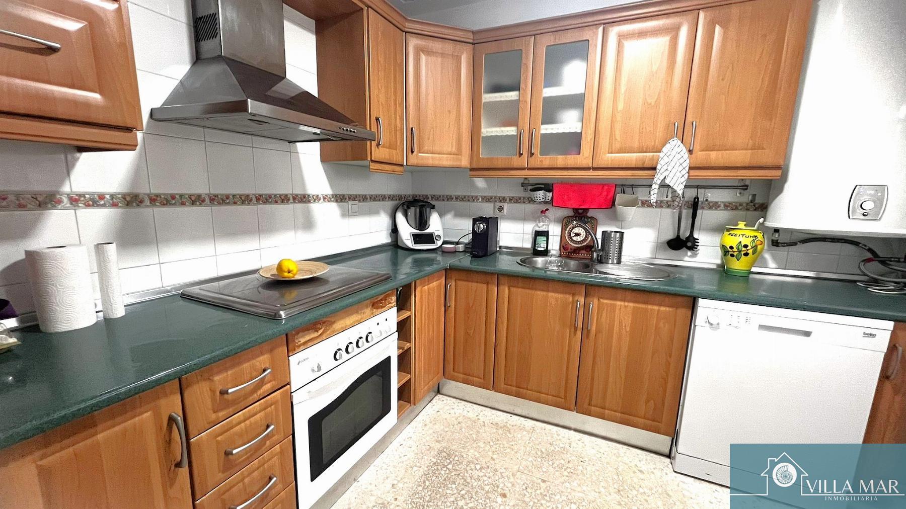 For sale of duplex in Rota