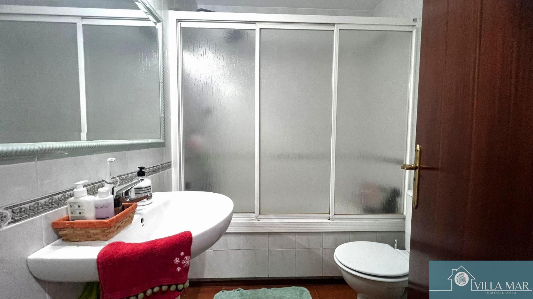 For sale of duplex in Rota