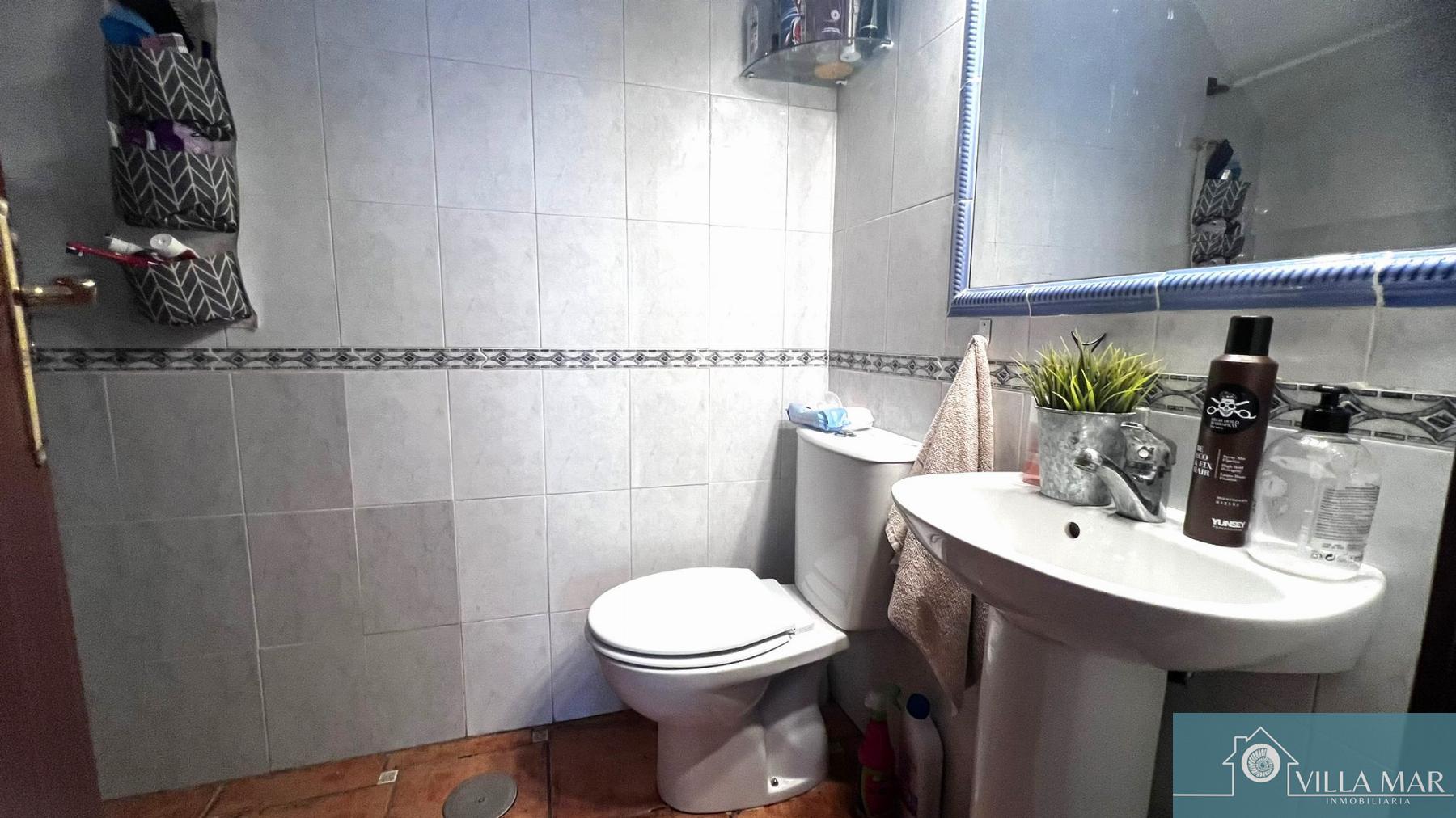 For sale of duplex in Rota