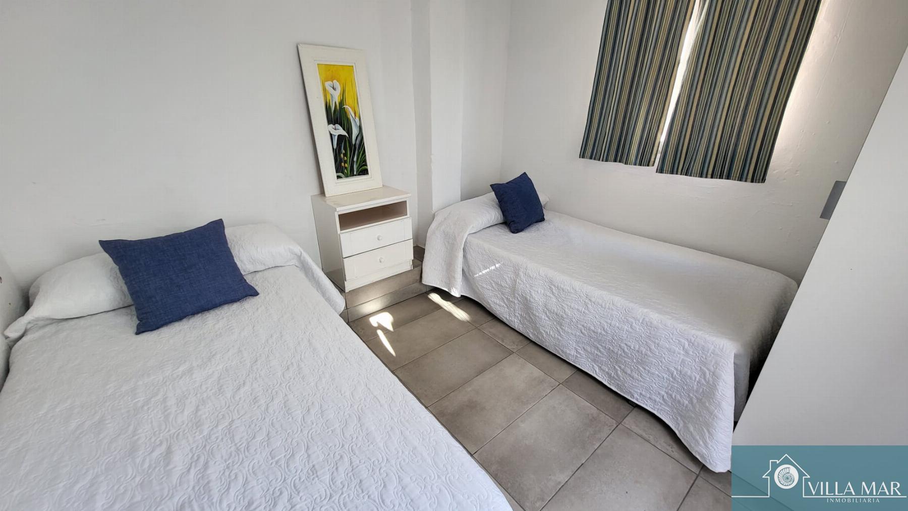For sale of flat in Rota