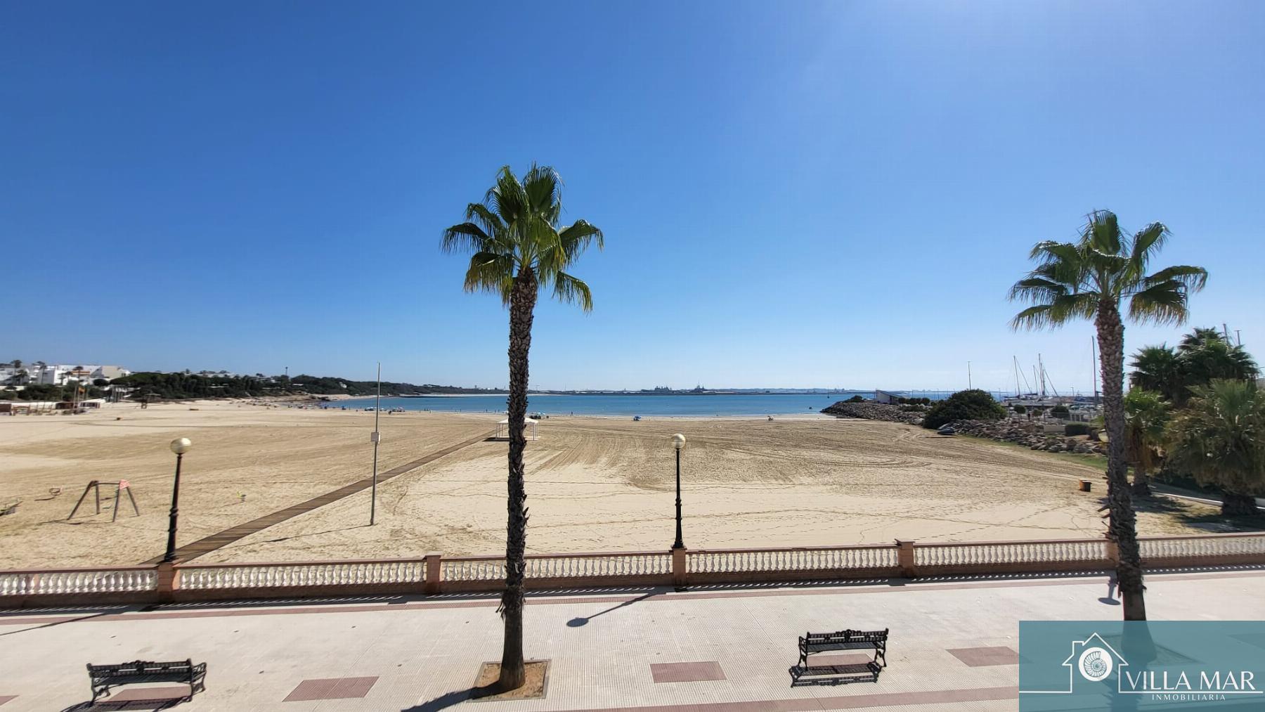 For sale of flat in Rota