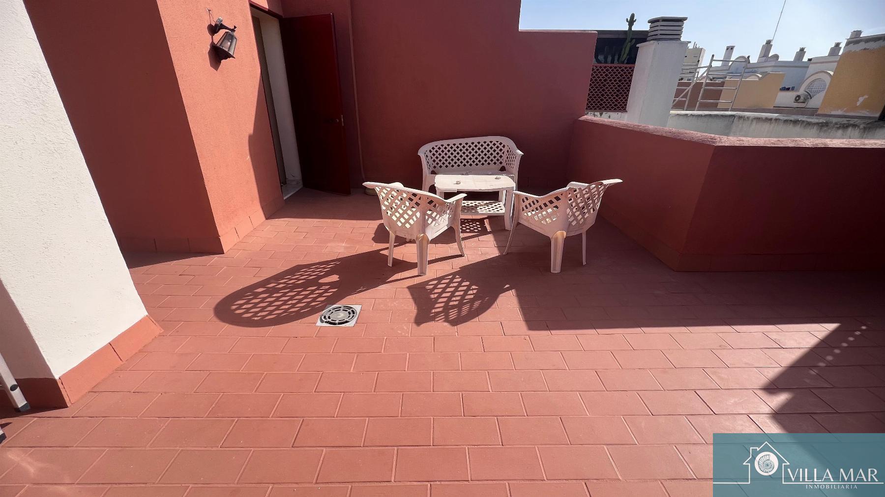 For sale of duplex in Rota