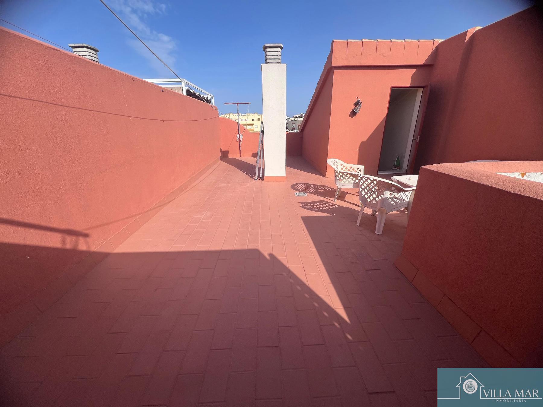 For sale of duplex in Rota