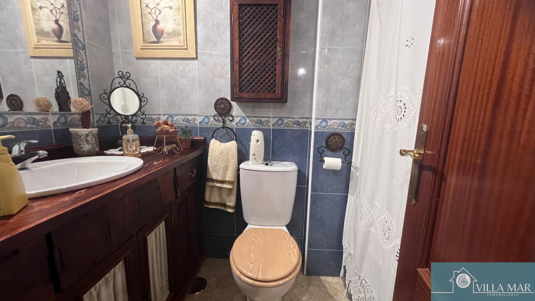 For sale of duplex in Rota