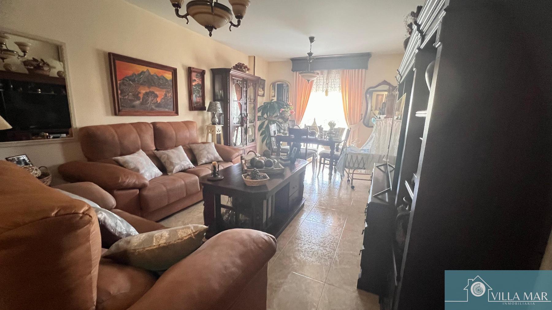 For sale of duplex in Rota