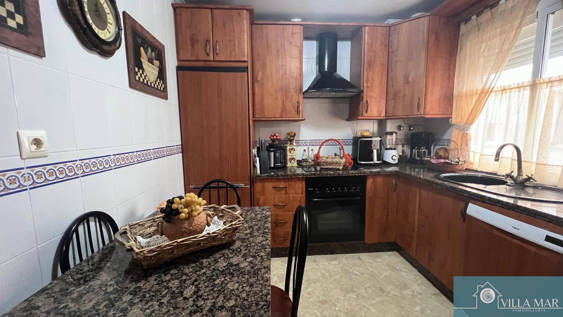 For sale of duplex in Rota