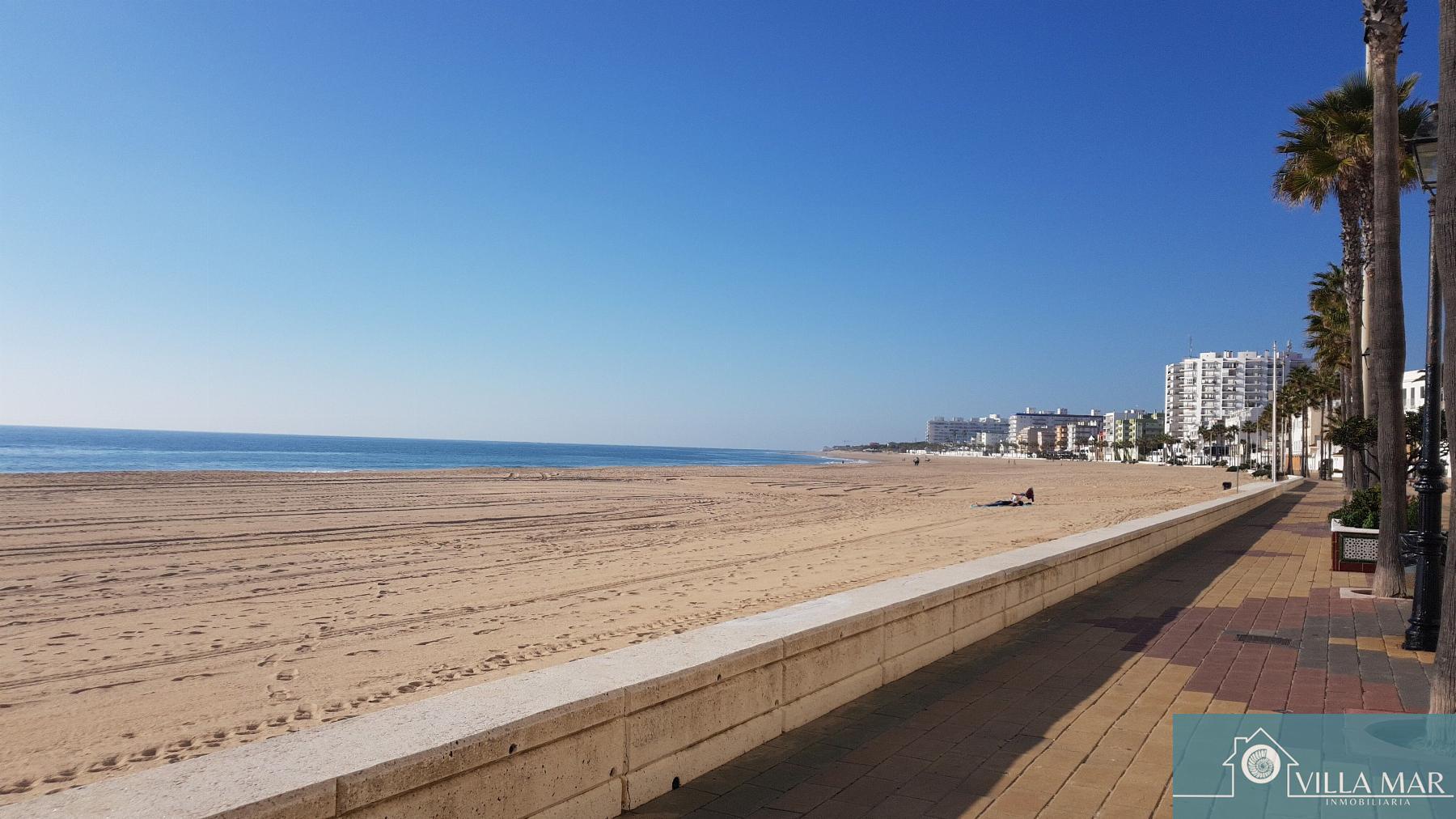 Venta de piso en Rota