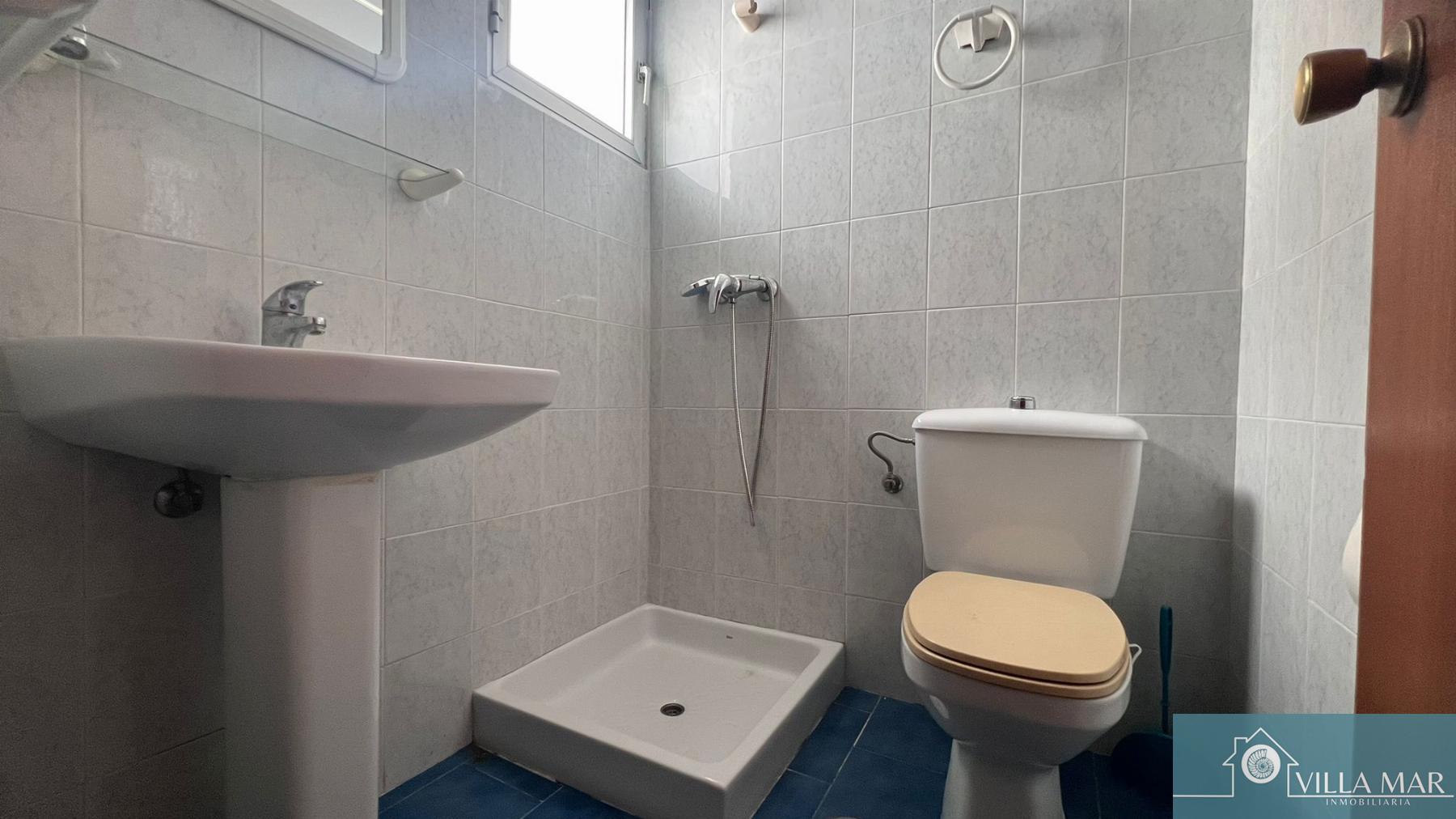 For sale of duplex in Rota
