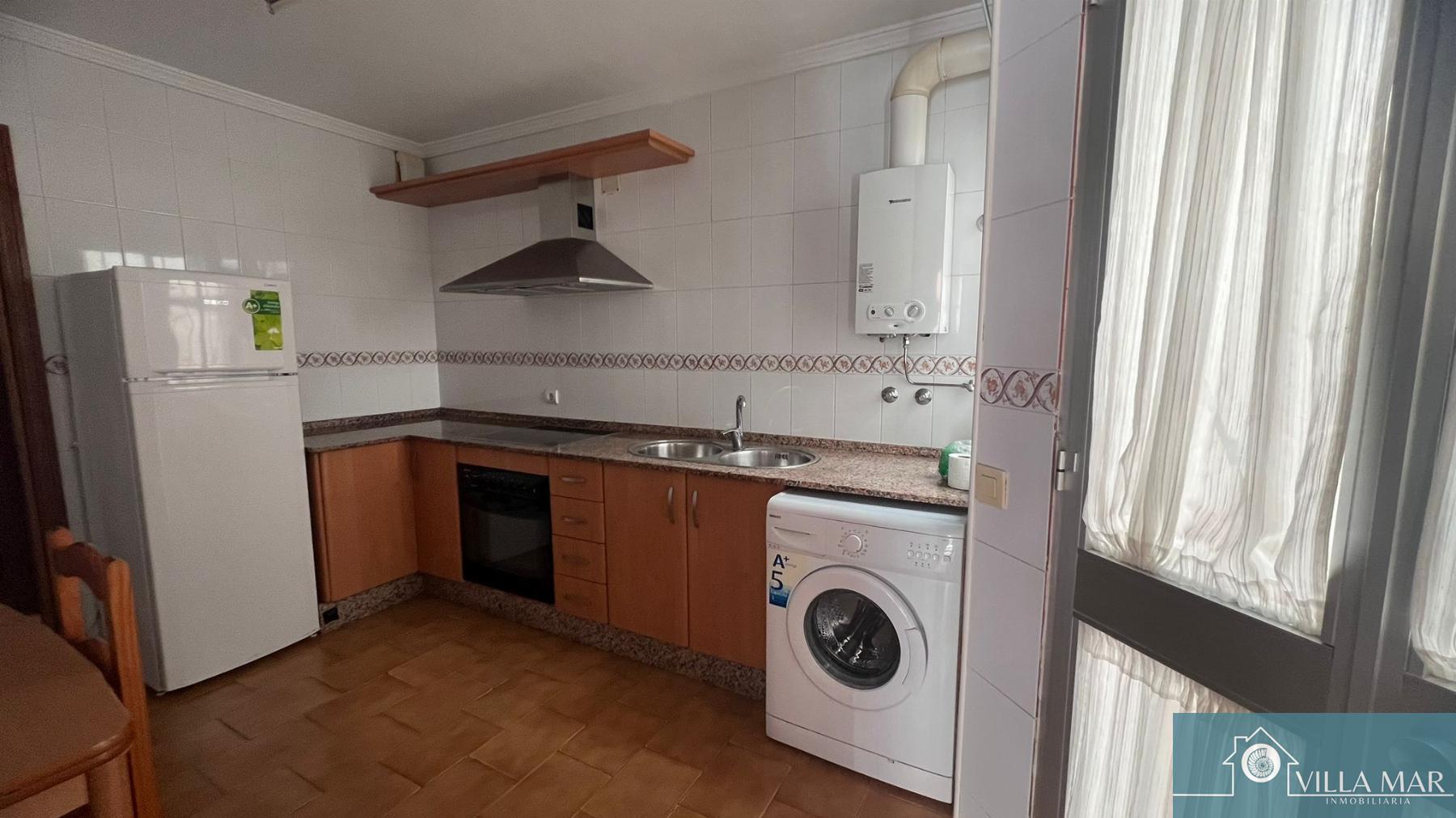 For sale of duplex in Rota