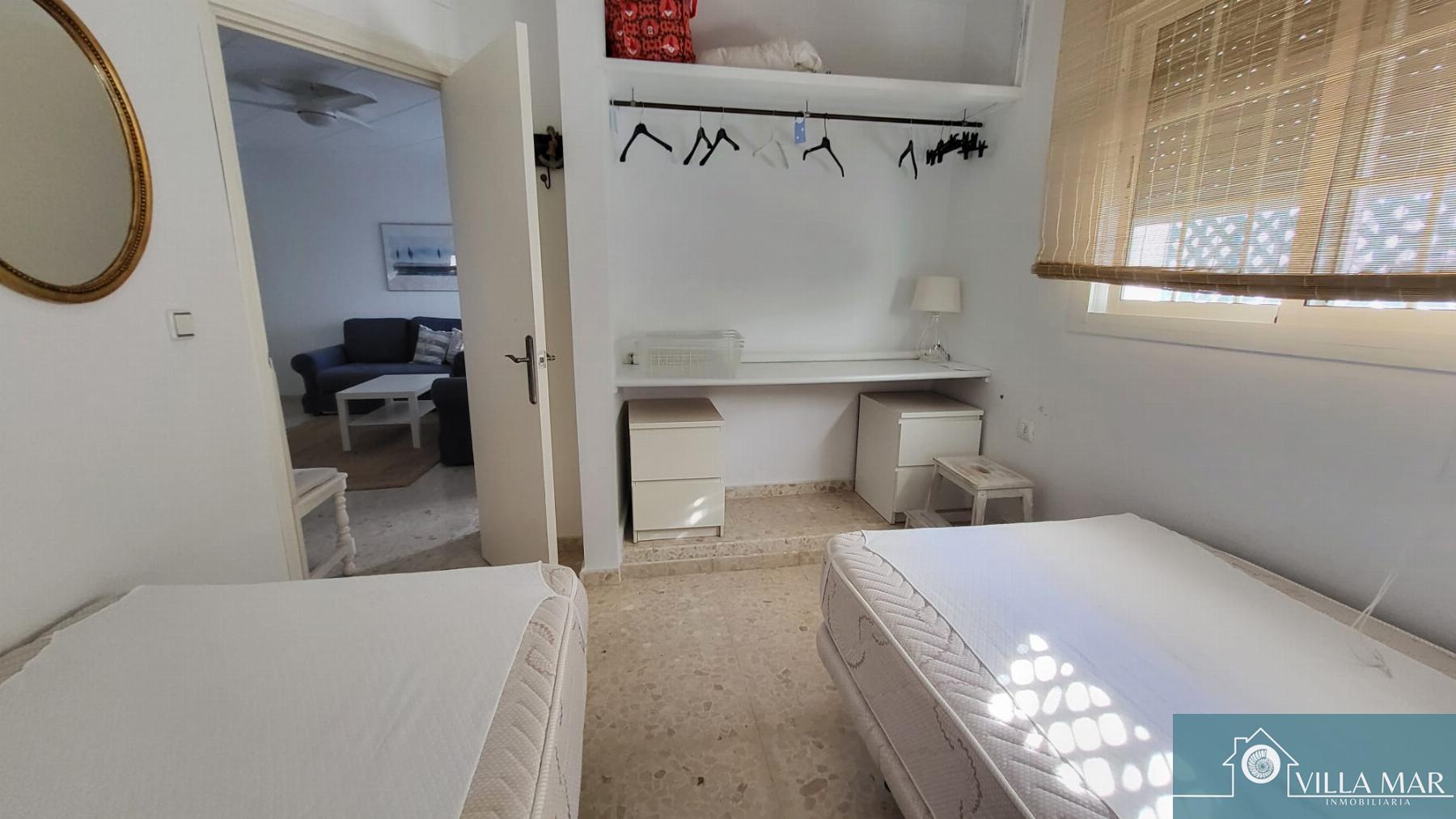 For sale of flat in Rota