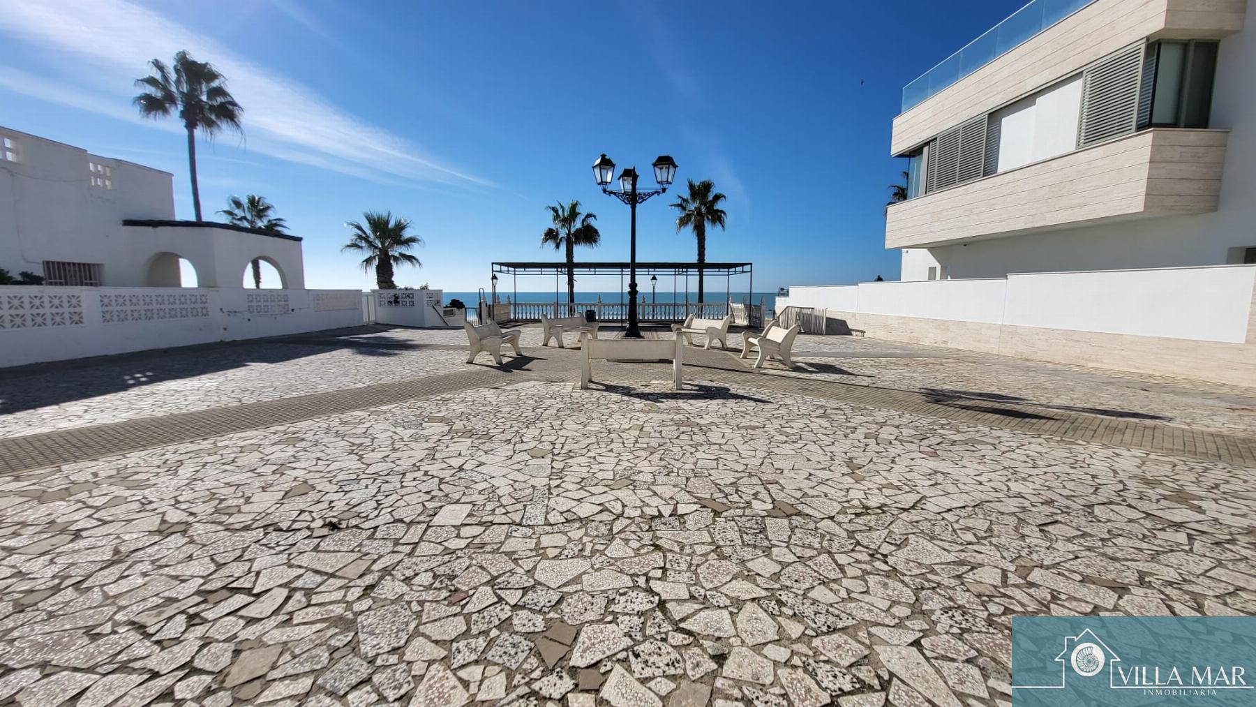 For sale of flat in Rota