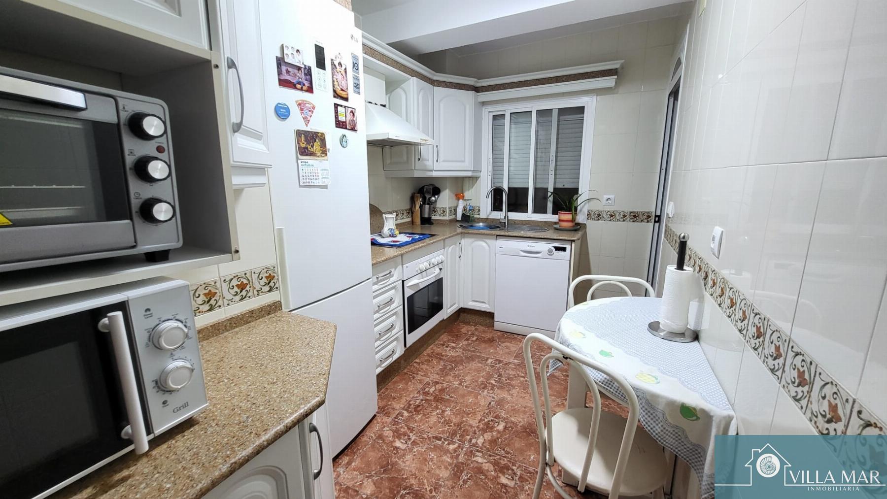 For sale of flat in Rota