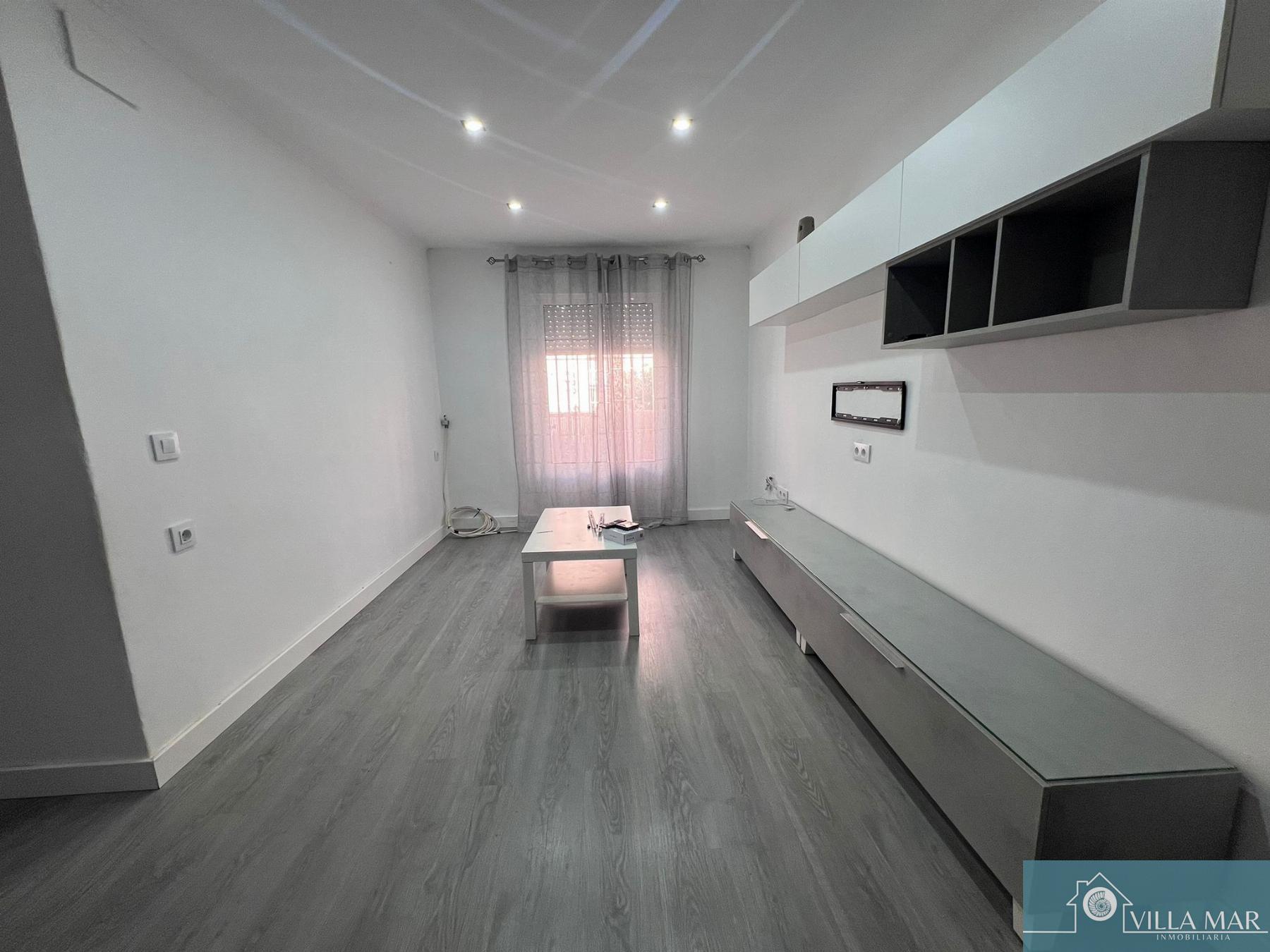 For sale of flat in Rota