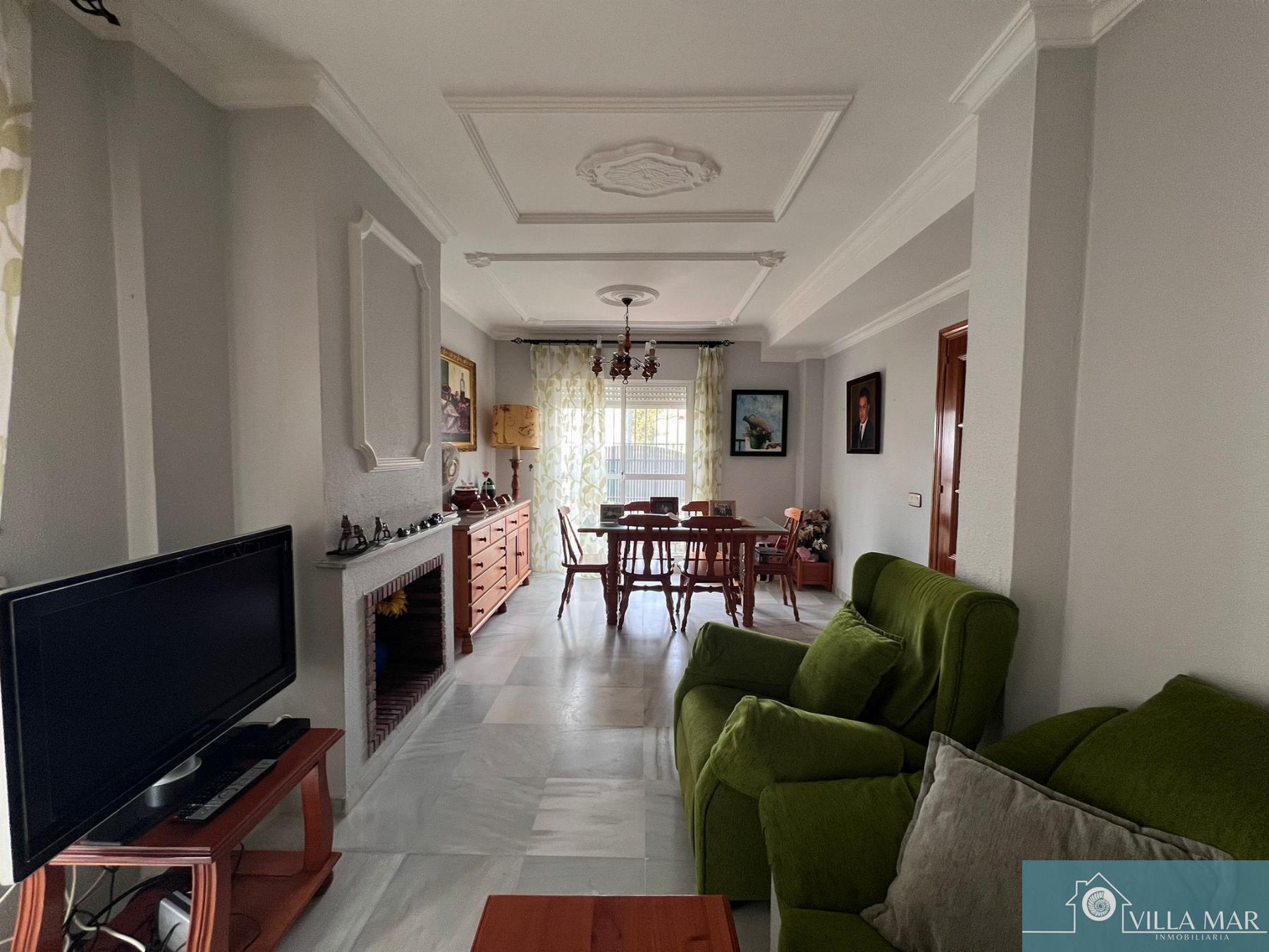 For sale of chalet in Rota