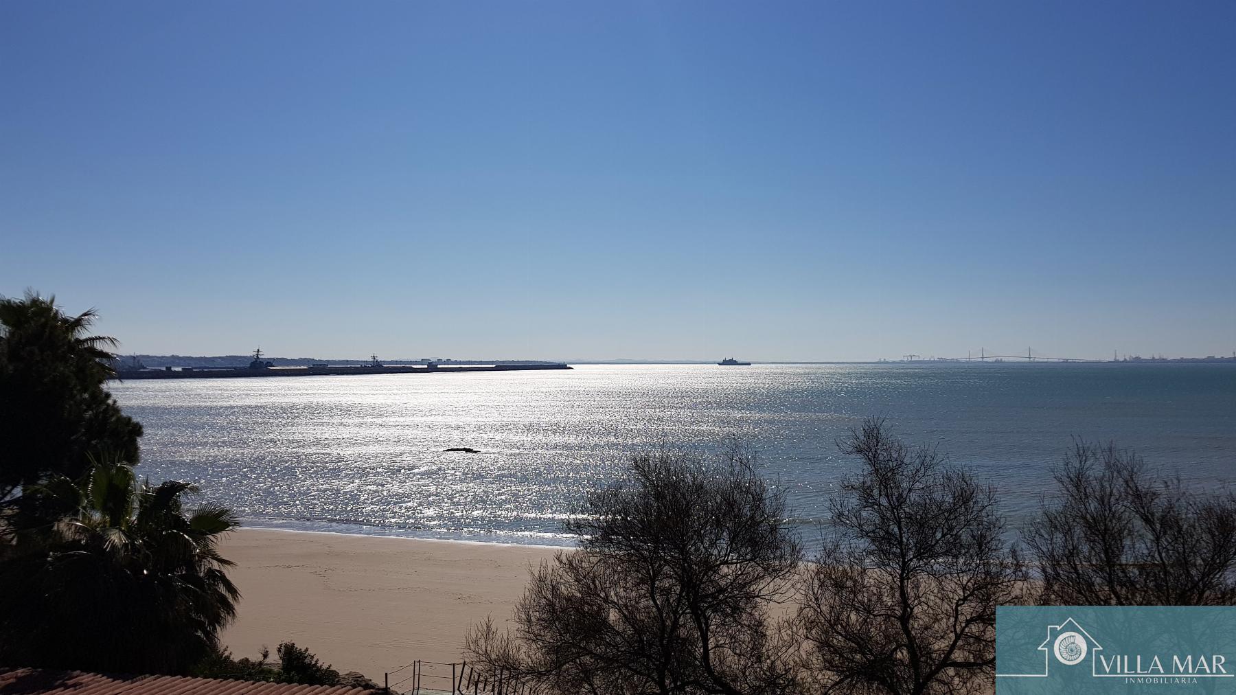 For sale of flat in Rota