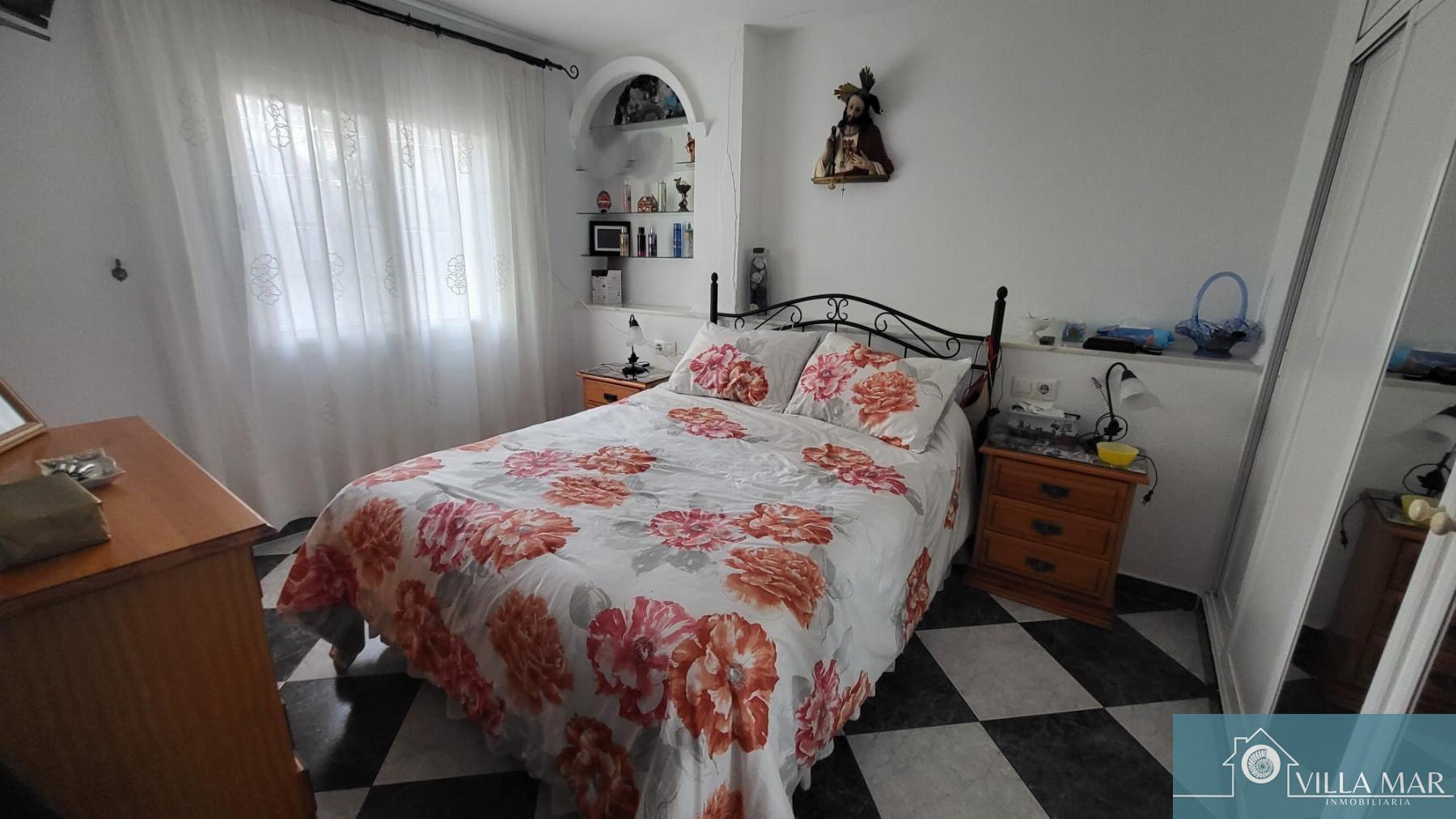 For sale of flat in Rota