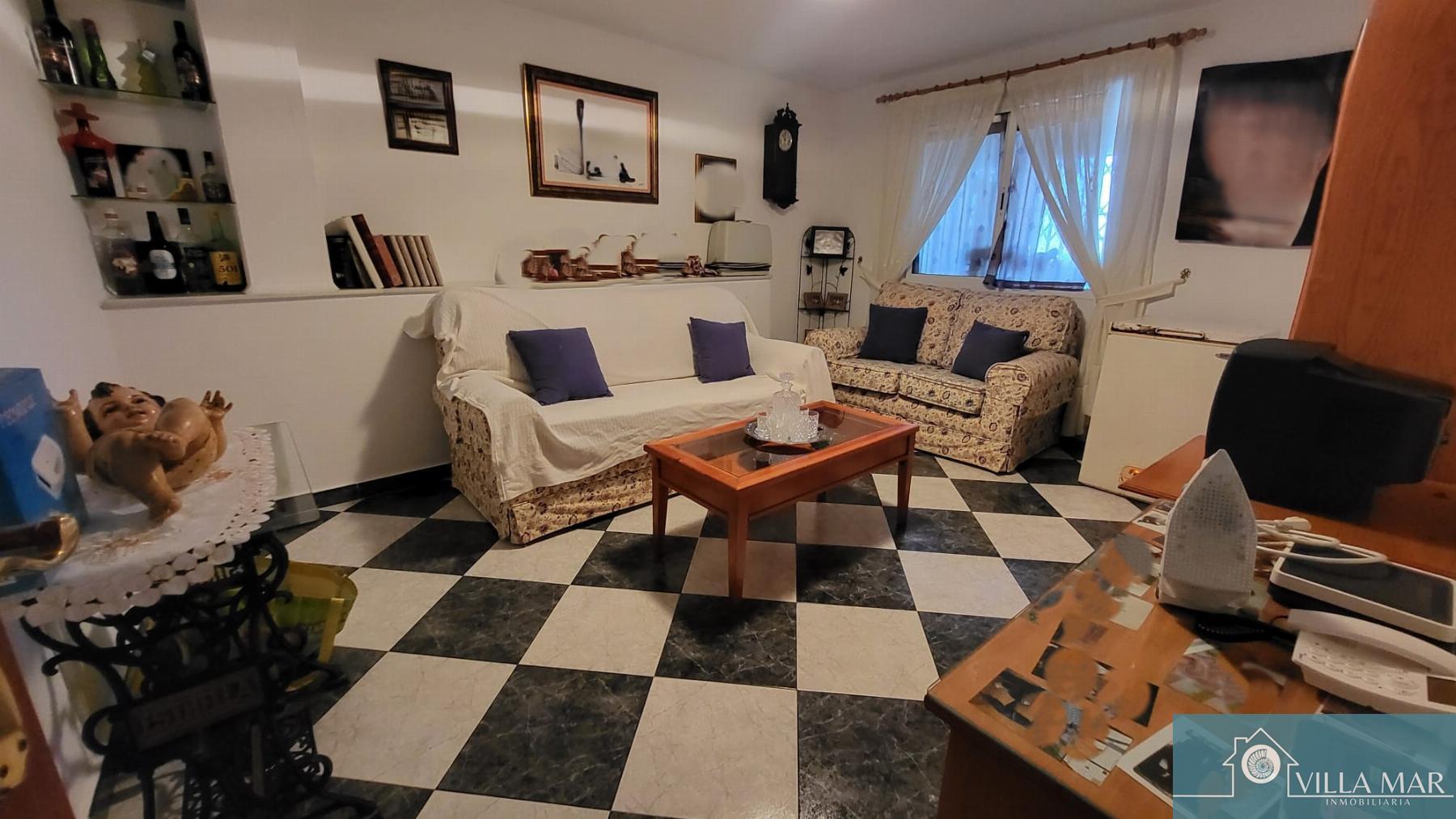 For sale of flat in Rota