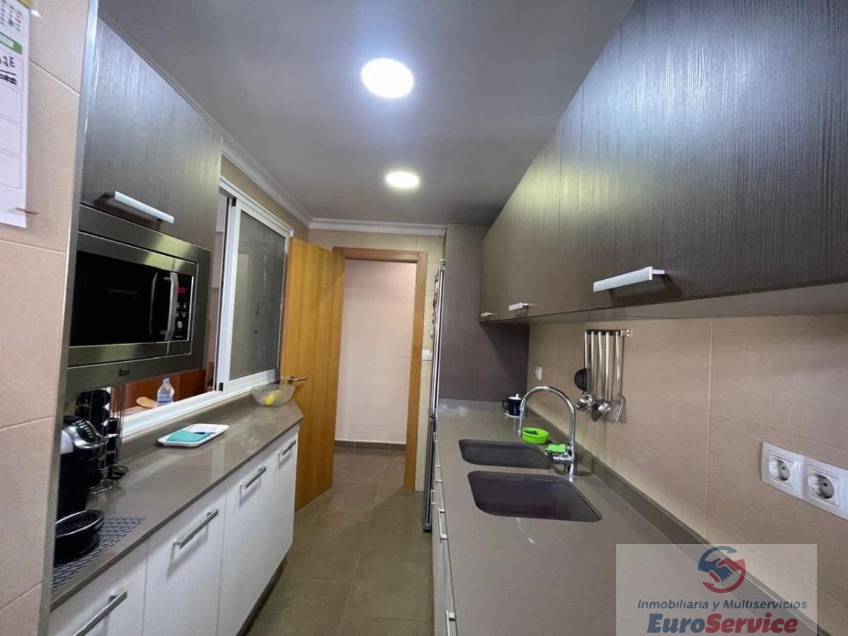 For sale of flat in La Pobla de Farnals