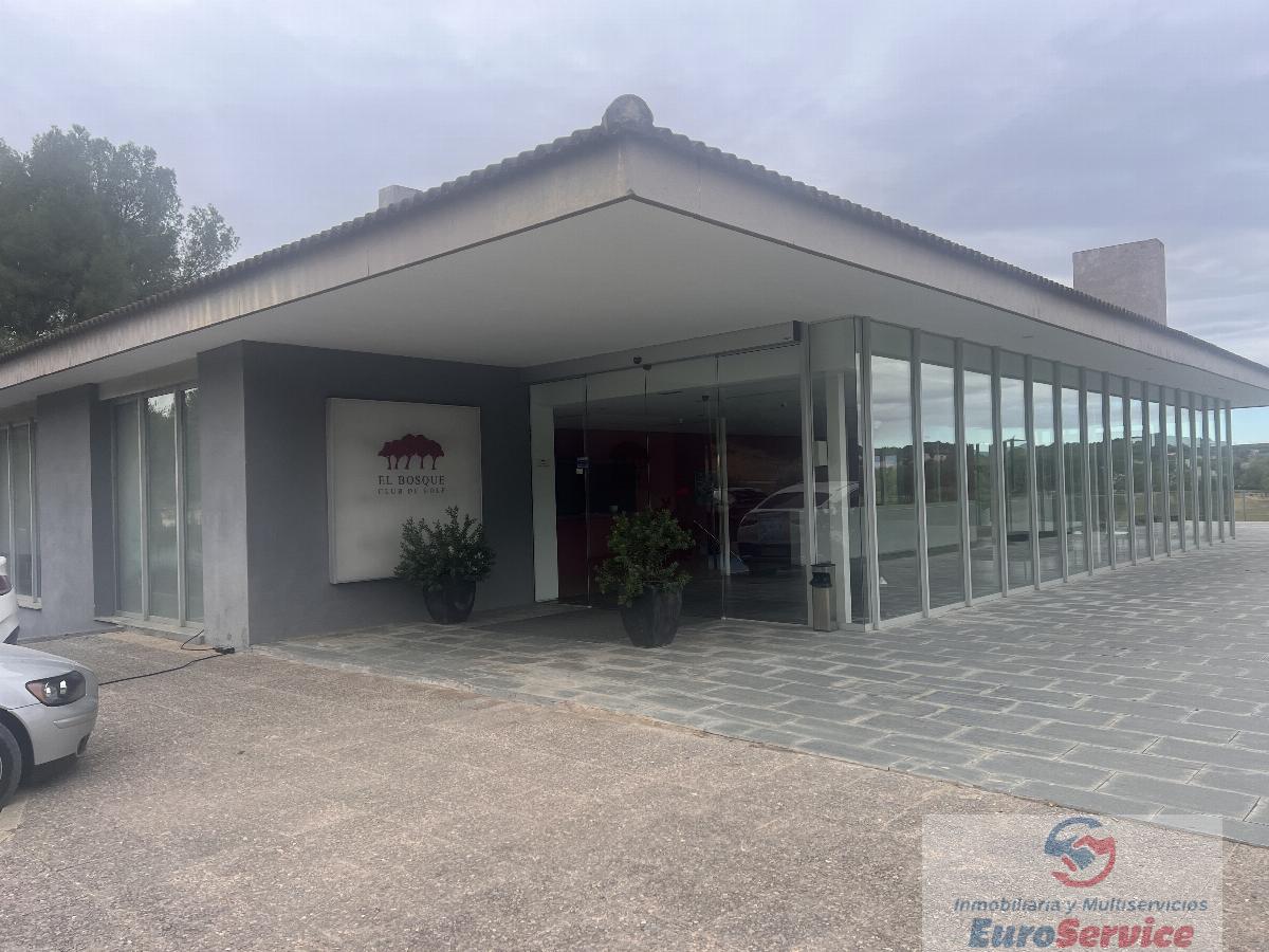 Alquiler de estudio en Chiva