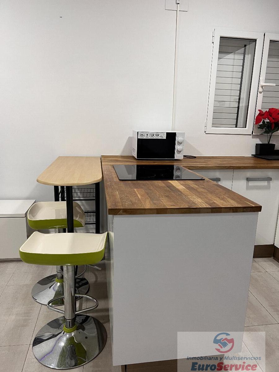Alquiler de estudio en Chiva