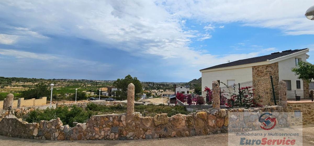 Venta de terreno en Monserrat