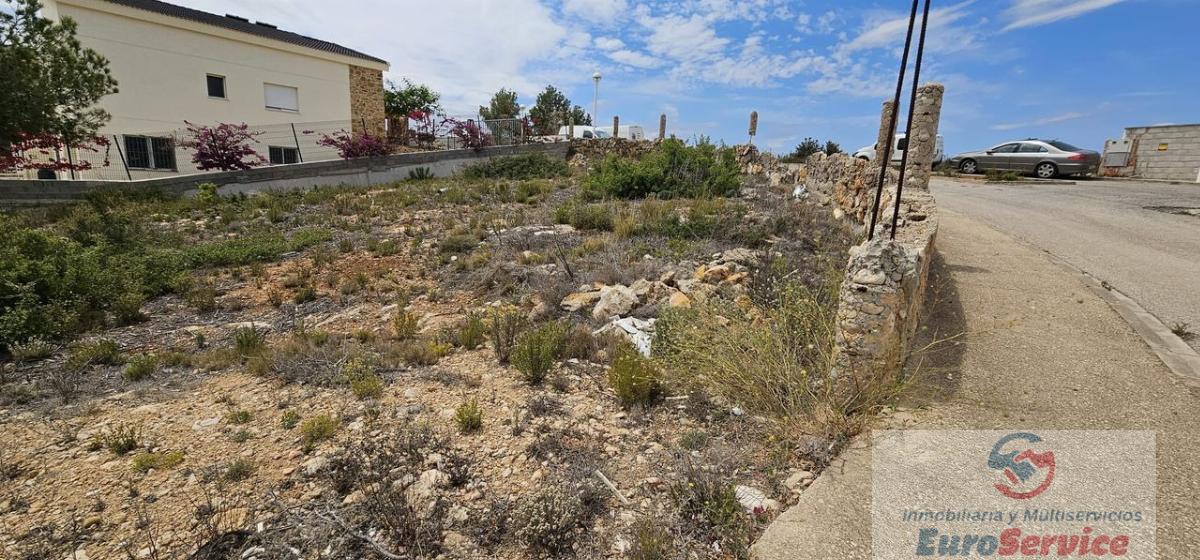 Venta de terreno en Monserrat