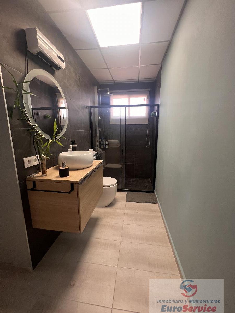 Venta de estudio en Chiva