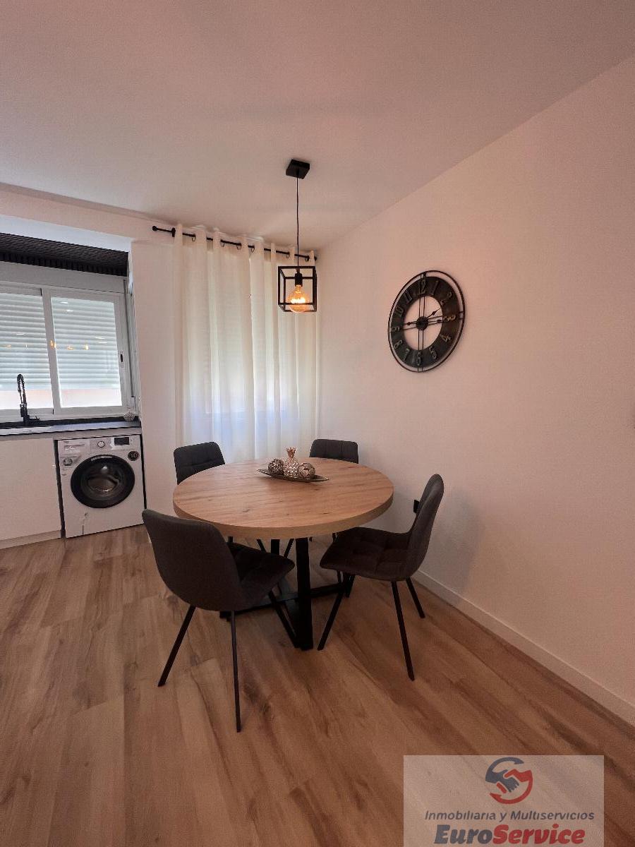 For sale of flat in Valencia