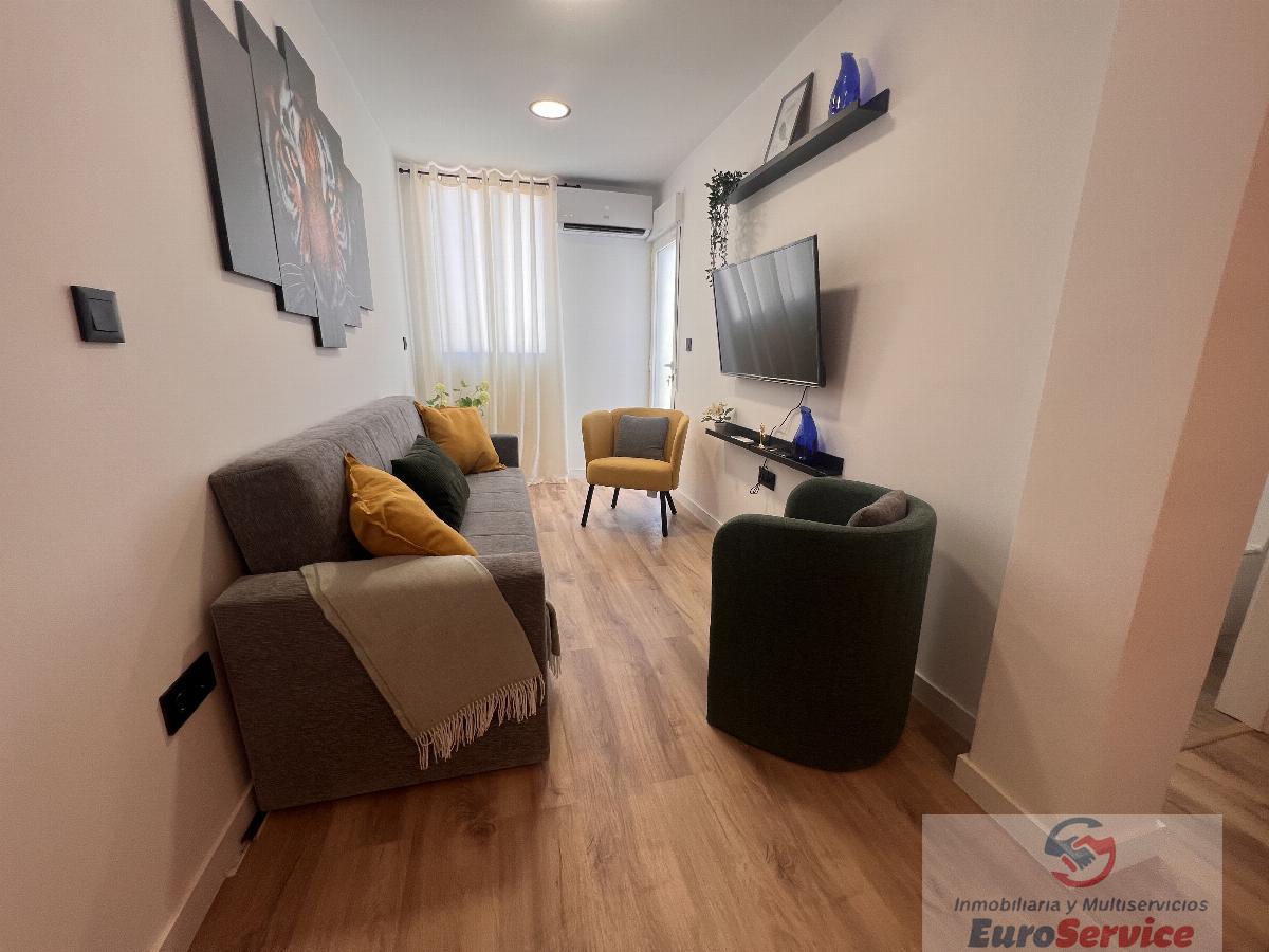 For sale of flat in Valencia