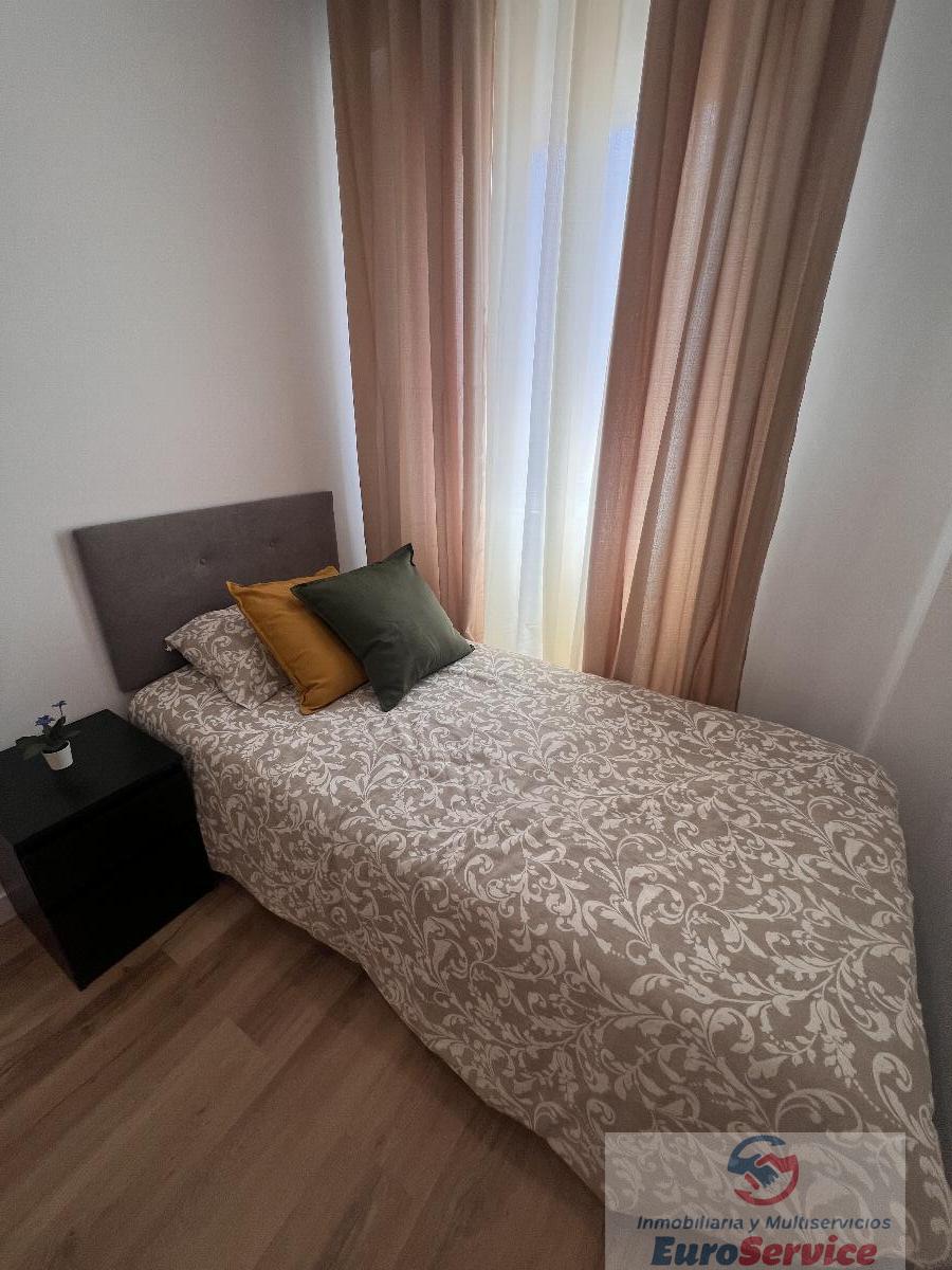 For sale of flat in Valencia