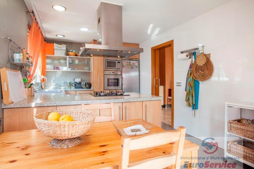 Alquiler de chalet en Chiva
